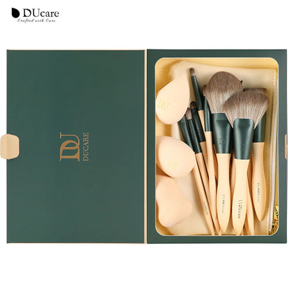 DUcare Makeup Set: 14 Brushes & 3 Sponges