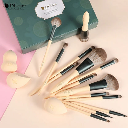 DUcare Makeup Set: 14 Brushes & 3 Sponges